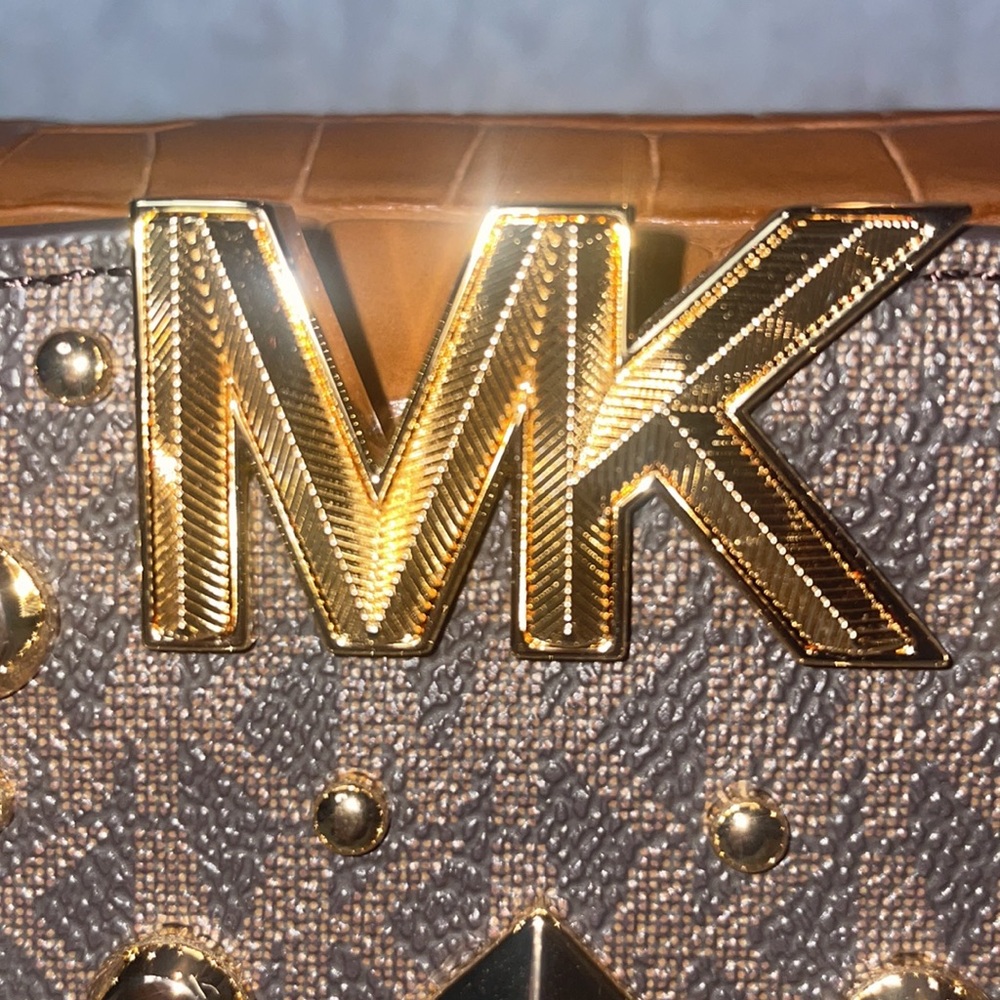 New Michael Kors Karlie Medium Studded Signature Logo Satchel in Chestnut Brown - Picture 7 of 17